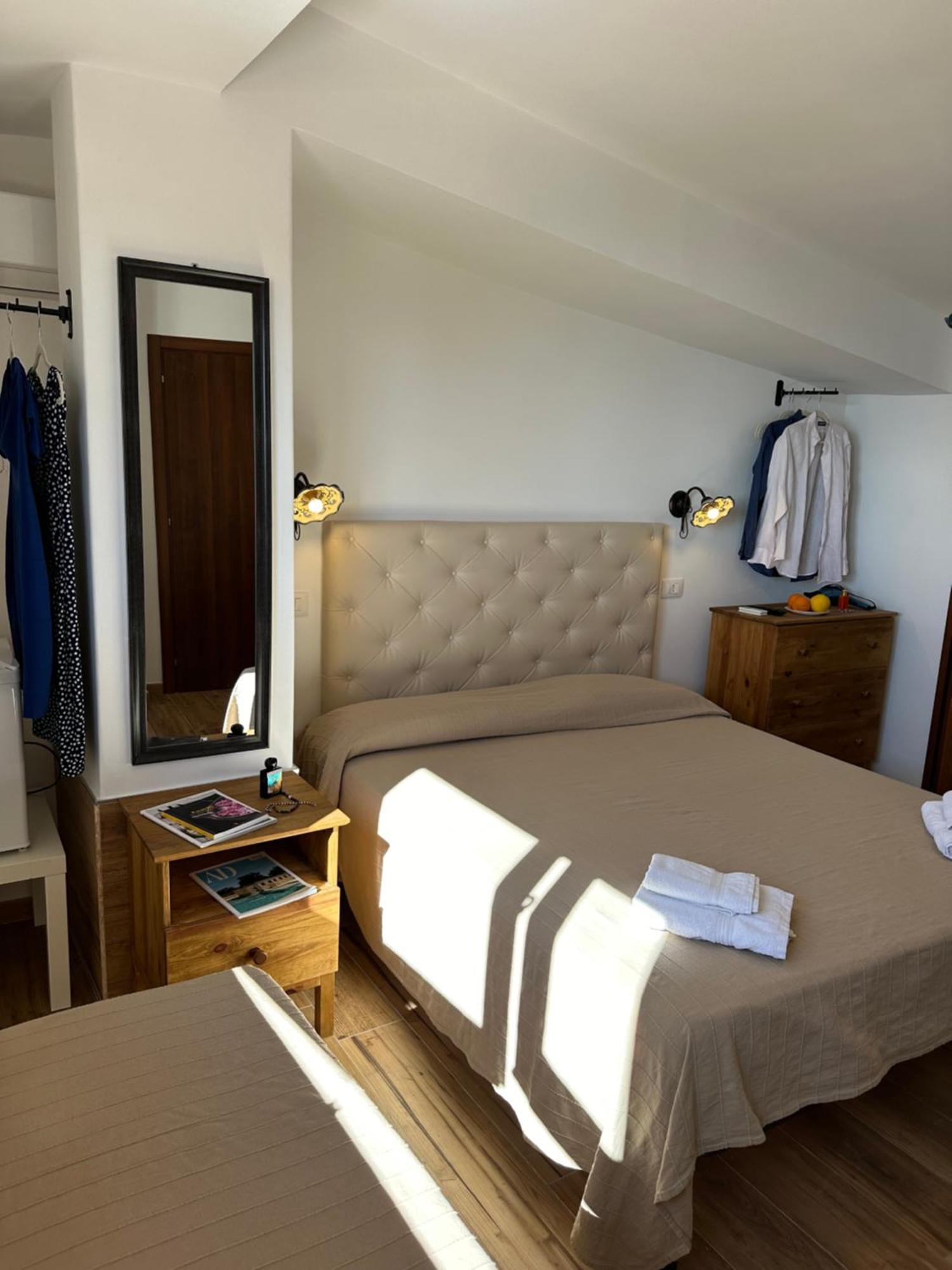 B&B Villa Sul Mare เมลิโต ดิ ปอร์โตซัลโว ภายนอก รูปภาพ
