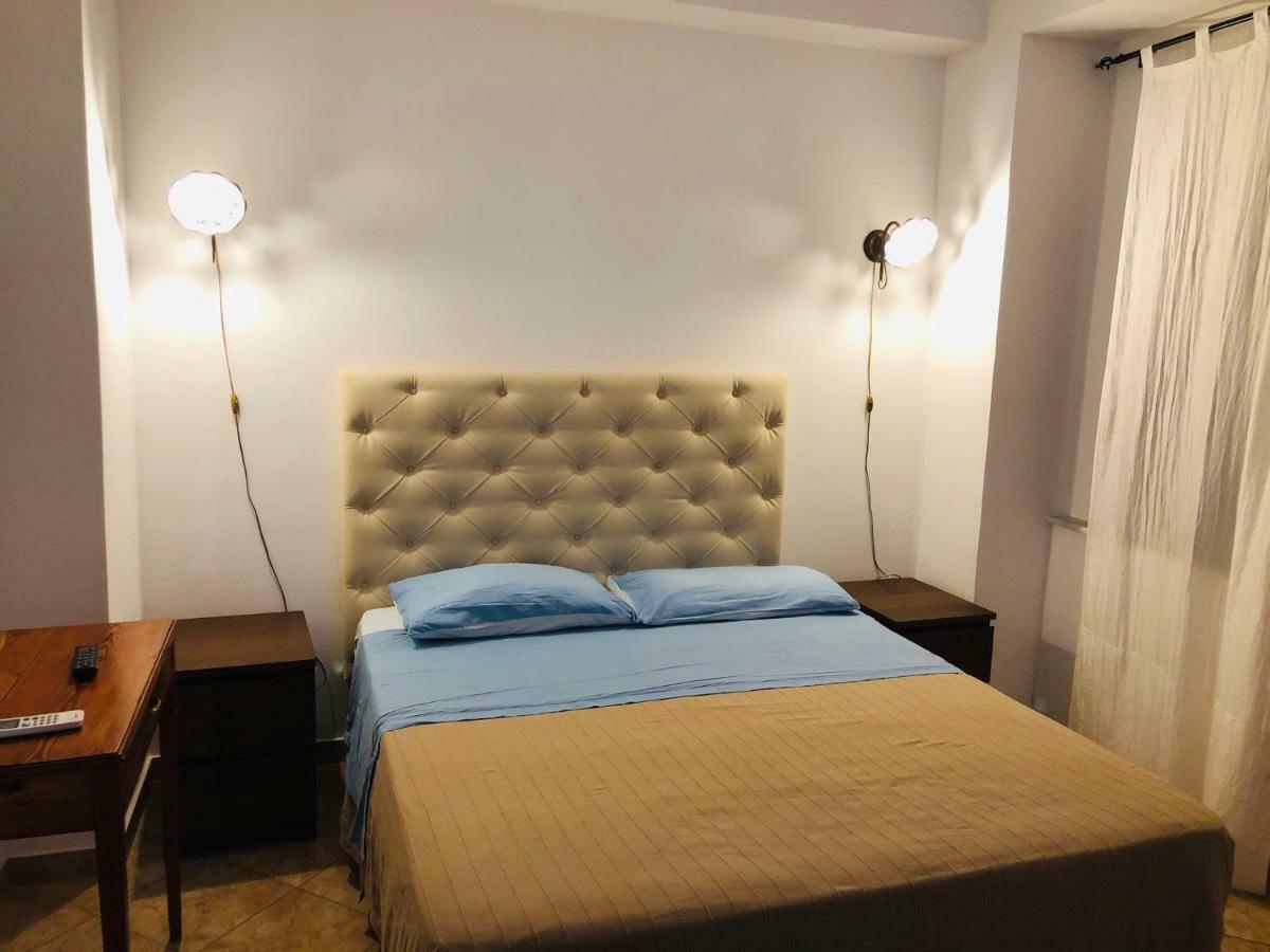 B&B Villa Sul Mare เมลิโต ดิ ปอร์โตซัลโว ภายนอก รูปภาพ