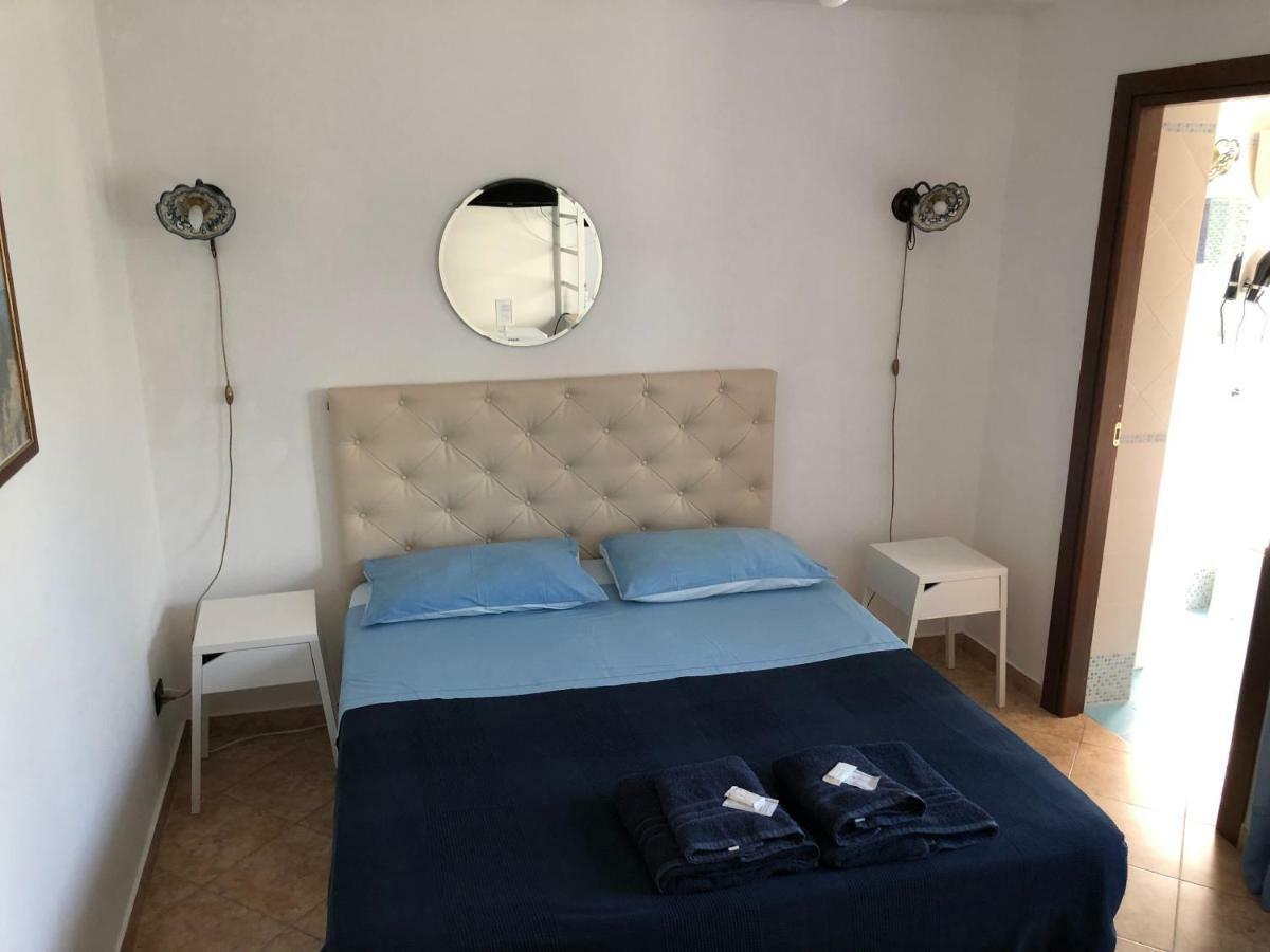 B&B Villa Sul Mare เมลิโต ดิ ปอร์โตซัลโว ภายนอก รูปภาพ