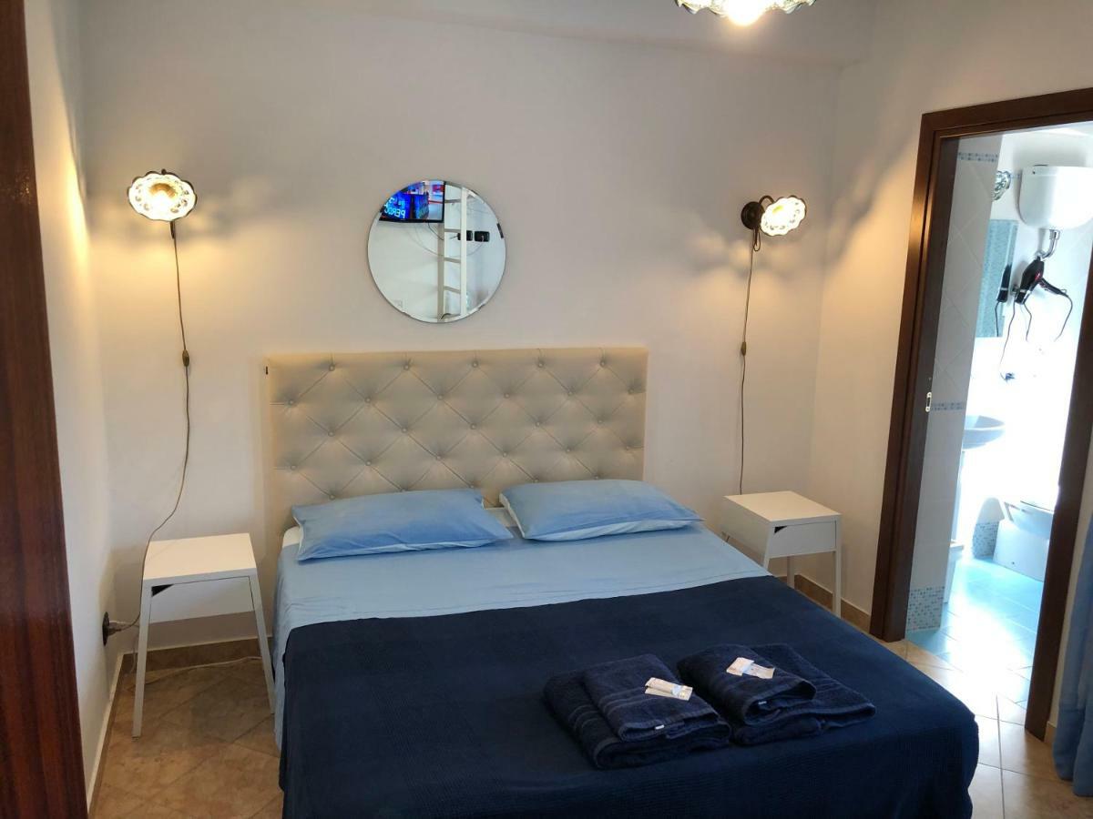 B&B Villa Sul Mare เมลิโต ดิ ปอร์โตซัลโว ภายนอก รูปภาพ